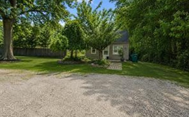 Pictures of Business for Sale, Land property located at 6851 Merriman Road, Romulus, MI 48174 for sales - image #1