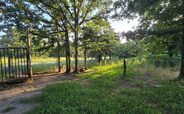 Pictures of Land property located at E 211th Street S, Bixby, OK 74008 for sales - image #1