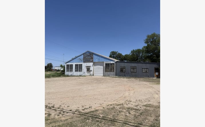 Pictures of Industrial property located at 4101 SE 22nd Street, Amarillo, TX 79102 for sales - image #1
