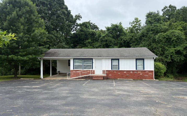 Pictures of Mixed Use property located at 1747 N Royal Street, Jackson, TN 38305 for sales - image #1