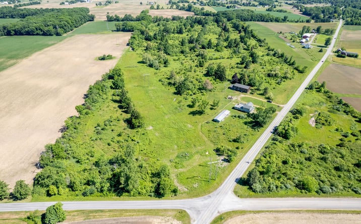 Pictures of Business for Sale, Office, Retail, Industrial, Land property located at 11064 Macon Highway, Tecumseh, MI 49286 for sales - image #1