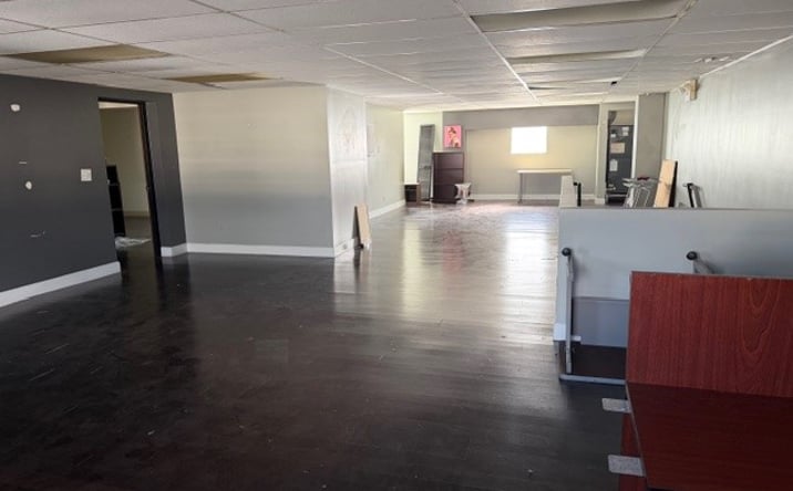 Pictures of Industrial property located at 13977 SW 140th St, Miami, FL 3318 for sales - image #1
