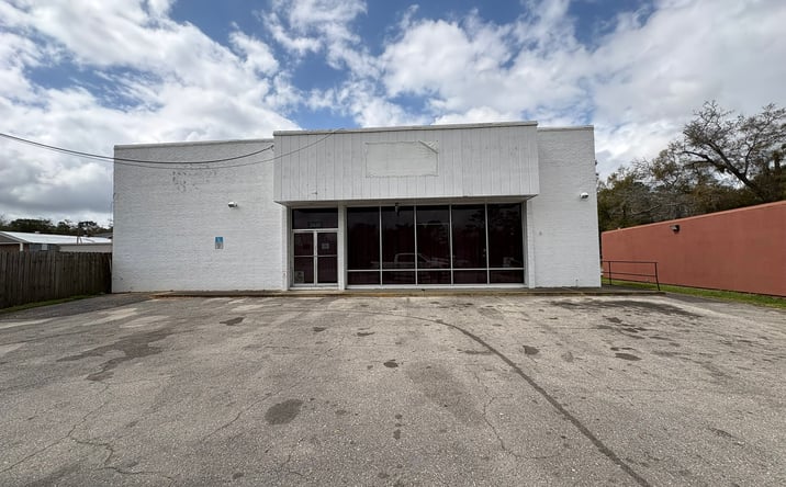 Pictures of Industrial property located at 3610 Crawfordville Road, Tallahassee, FL 32305 for sales - image #1