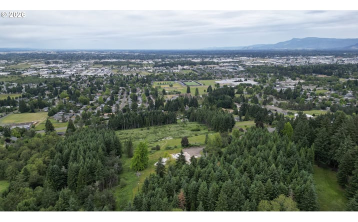 Pictures of Land property located at 2400 S LOUIS LN, Eugene, OR 97405 for sales - image #1