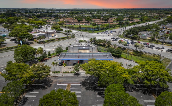 Pictures of Retail property located at 16000 S MILITARY TR, DELRAY BEACH, FL 33484 for sales - image #1