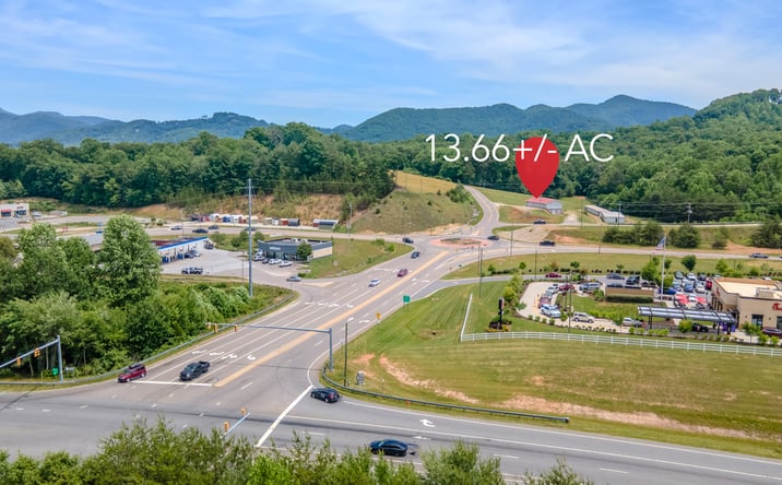 Pictures of Land property located at 503 Dowdle Mountain Road, Franklin, NC 28734 for sales - image #1