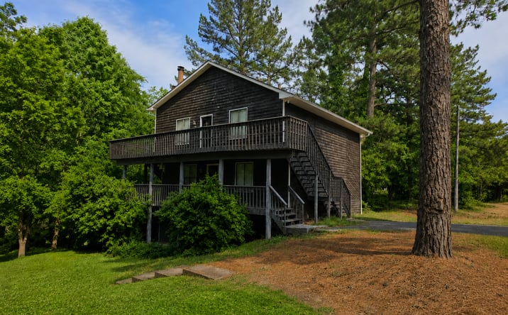 Pictures of Multifamily property located at 2885 Lakemont Drive Southwest, Marietta, GA 30060 for sales - image #1