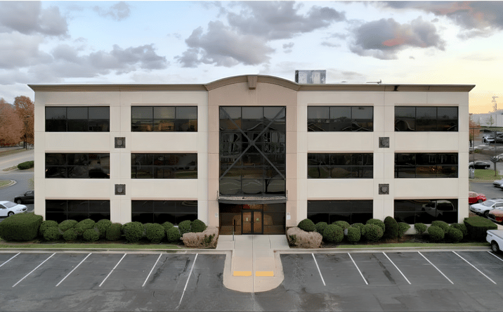 Pictures of Office property located at 2700 OLD ROSEBUD RD, LEXINGTON, KY 40509-8623 for sales - image #1