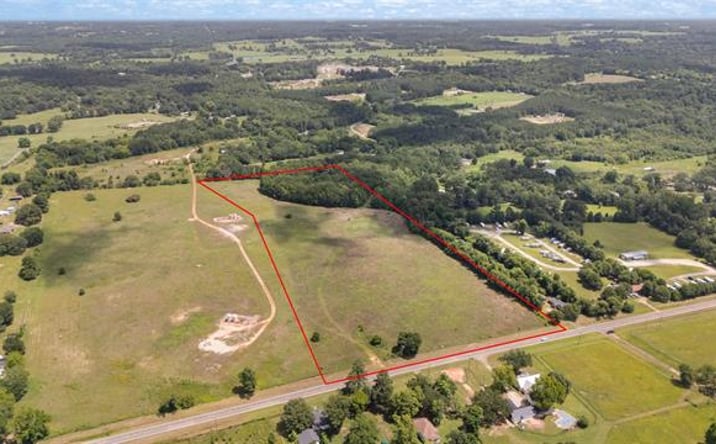 Pictures of Land property located at 3664 Farm to Market 13 W, Henderson, TX 75654 for sales - image #1