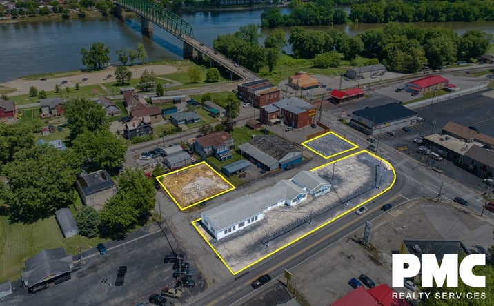 Pictures of Retail, Mixed Use property located at 100 W THIRD ST, WILLIAMSTOWN, WV 26187-1216 for sales - image #1