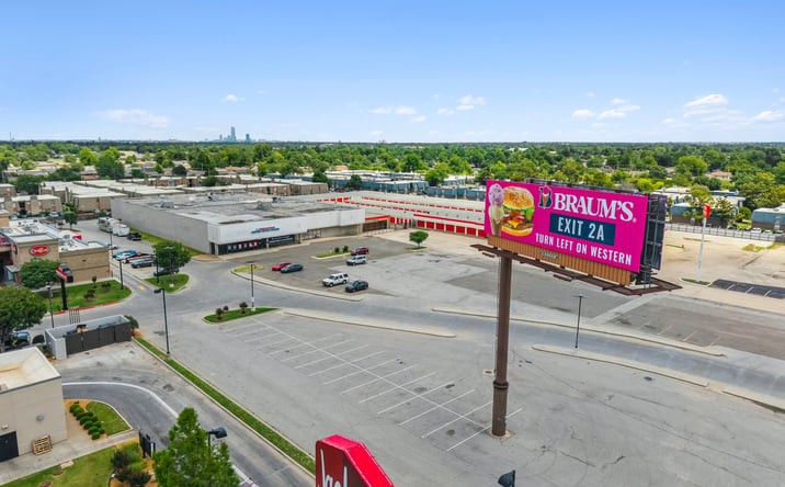 Pictures of Retail property located at 2825 West Interstate 240 Service Road, Oklahoma City, OK 73159 for sales - image #1