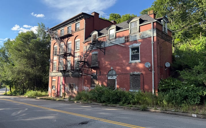 Pictures of Retail, Multifamily property located at 600 Oakwood Street, Pittsburgh, PA 15208 for sales - image #1