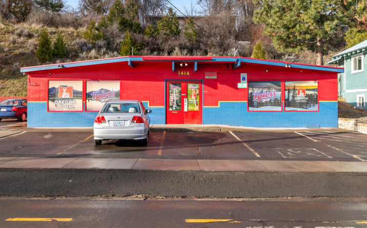 Pictures of Retail, Office property located at 1414 OREGON AVE, KLAMATH FALLS, OR 97601-6542 for sales - image #1