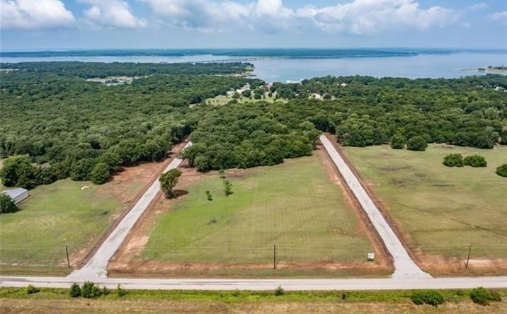 Pictures of Land property located at 8 Landing Loop, Mead, OK 73449 for sales - image #1