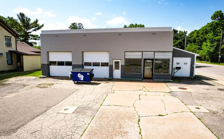 Pictures of Retail, Office, Industrial property located at 1002 E Main, Reedsburg, WI 53959 for sales - image #1