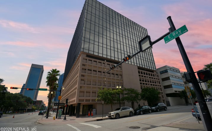 Pictures of Office property located at 233 E BAY Street 901, Jacksonville, FL 32202 for sales - image #1