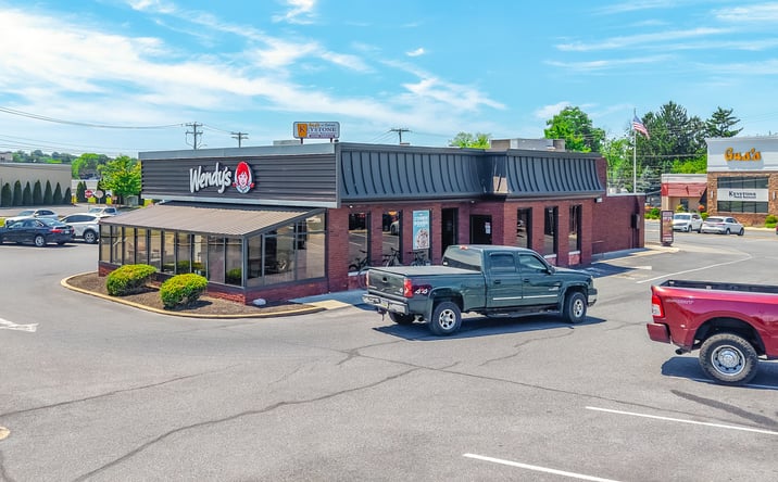 Pictures of Retail property located at 1075 South State Street, Ephrata, PA 17522 for sales - image #1
