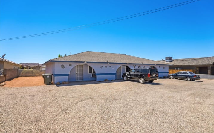Pictures of Multifamily property located at 3541 N ROOSEVELT ST, KINGMAN, AZ 86409 for sales - image #1