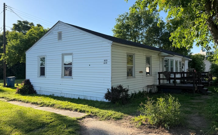 Pictures of Multifamily property located at 613 REED DR, EAST ALTON, IL 62024 for sales - image #1