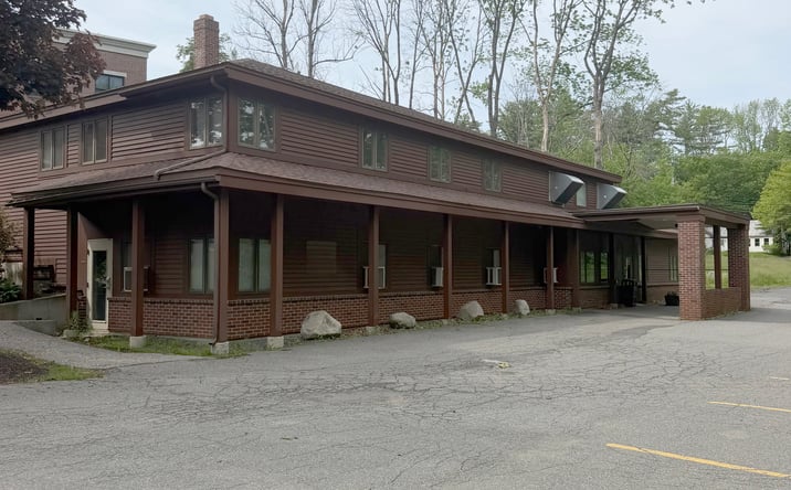 Pictures of Office property located at 174 Kennedy Memorial Drive, Waterville, ME 04901 for sales - image #1