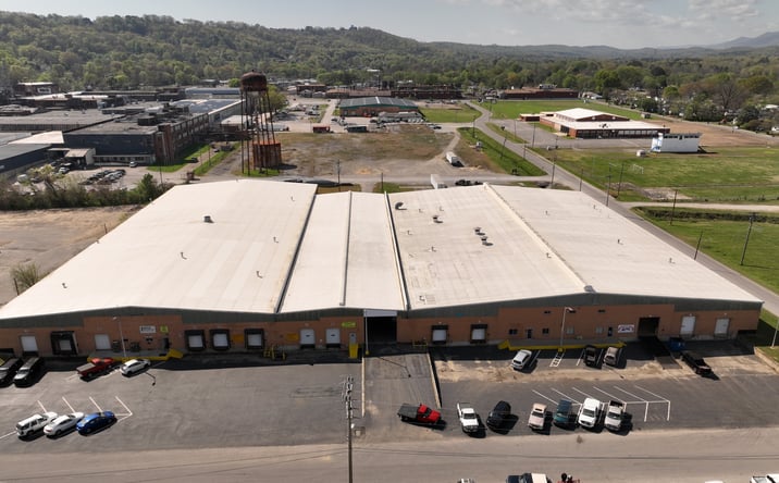 Pictures of Industrial property located at 418 W Lake Ave, Rossville, GA 30741 for sales - image #1