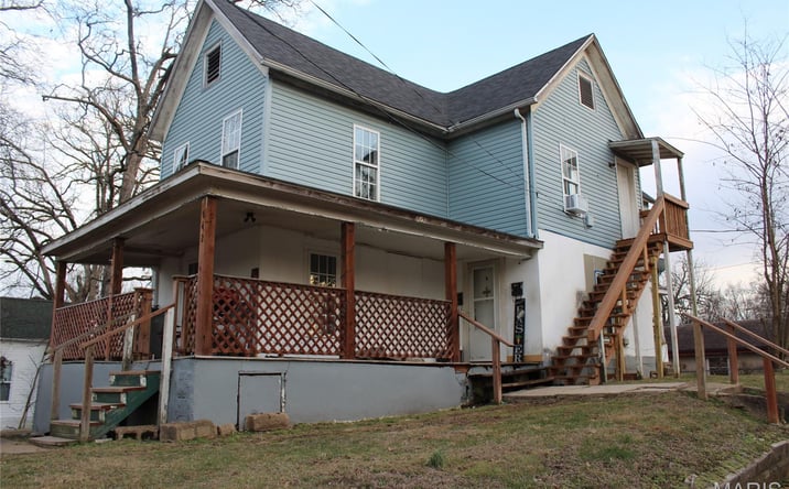 Pictures of Multifamily property located at 842 Kinzer Street, Poplar Bluff, MO 63901 for sales - image #1