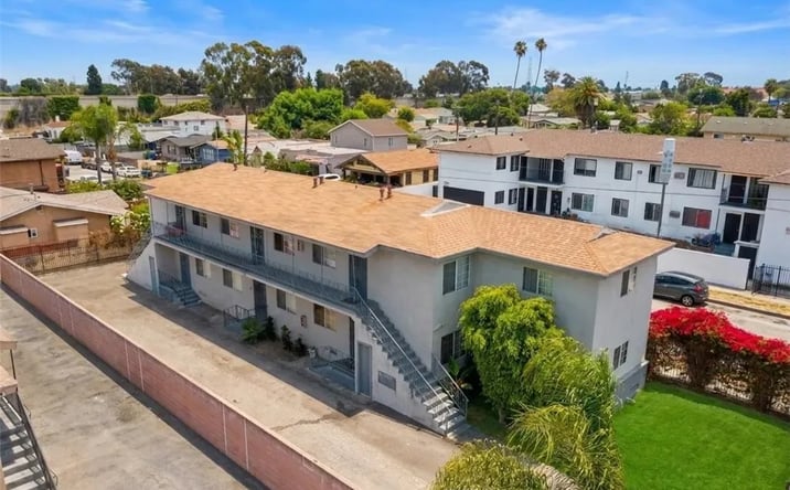 Pictures of Multifamily property located at 9230 S Figueroa, Los Angeles, CA 90003 for sales - image #1
