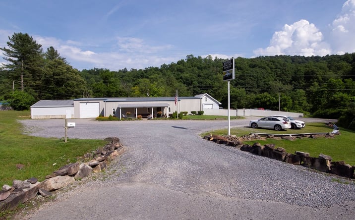 Pictures of Retail property located at 4654 Legends Highway, Glen Jean, WV 25846 for sales - image #1