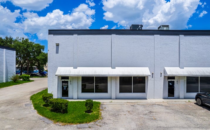 Pictures of Industrial property located at 1613 91st Court, Vero Beach, FL 32966 for sales - image #1