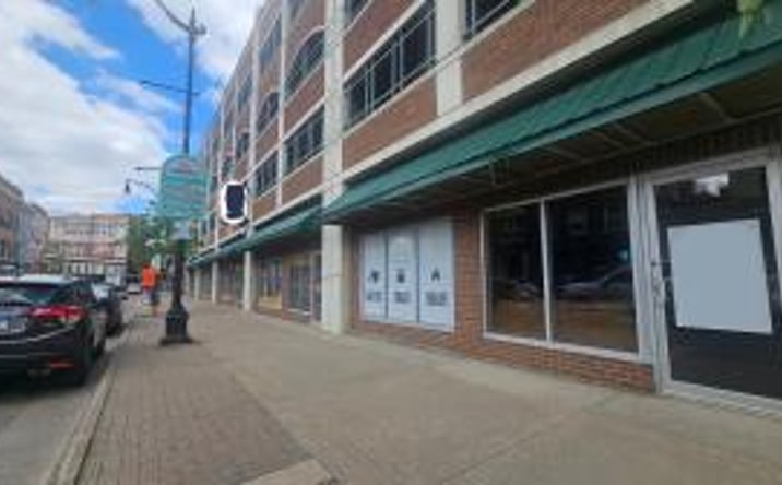 Pictures of Retail, Office, Mixed Use property located at 309 4th St S 311, La Crosse, WI 54601-4047 for sales - image #1