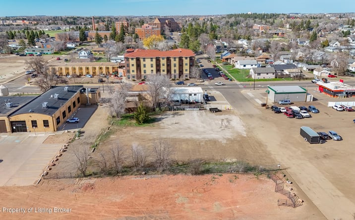 Pictures of Land property located at 22 10th Avenue W, Dickinson, ND 59901 for sales - image #1