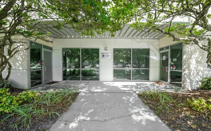 Pictures of Industrial property located at 1806 33rd Street, Orlando, FL 32839 for sales - image #1