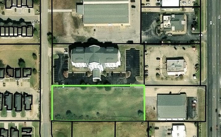 Pictures of Land property located at 2107 SE Washington Boulevard, Bartlesville, OK 74006 for sales - image #1