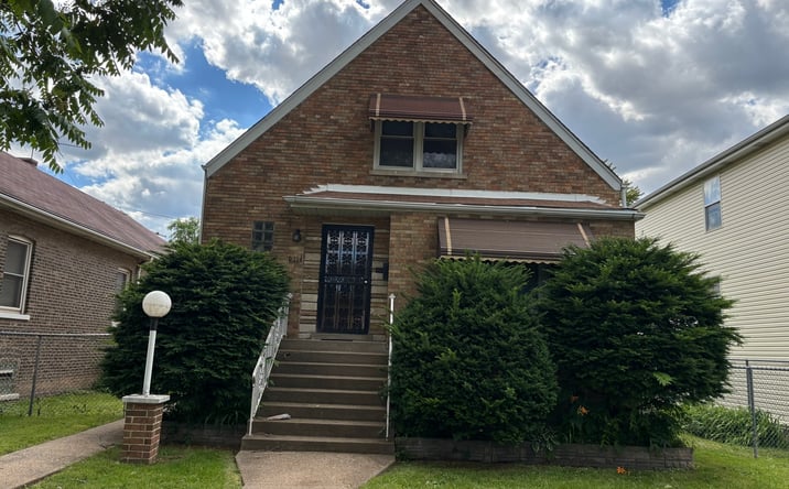 Pictures of Multifamily property located at 9114 S Ellis Avenue, Chicago, IL 60619 for sales - image #1