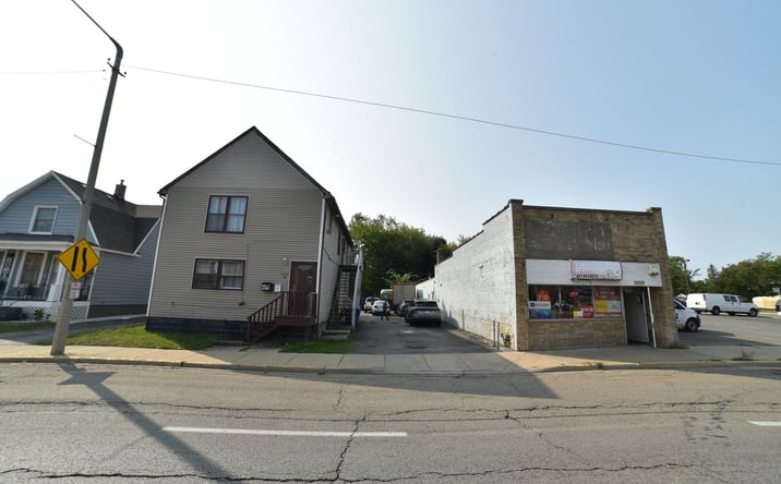 Pictures of Mixed Use property located at 1809 Washington Street, Waukegan, IL 60085 for sales - image #1