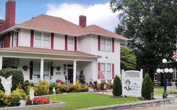 Pictures of Special Purpose property located at 301 Cleveland Avenue, Grover, NC 28073 for sales - image #1