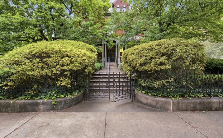 Pictures of Office property located at 505 W ORMSBY AVE, LOUISVILLE, KY 40203-3297 for sales - image #1