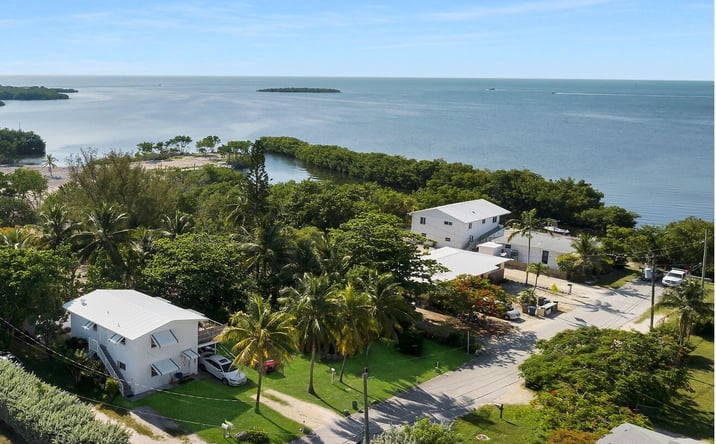 Pictures of Retail, Multifamily property located at 329 63rd Court, Marathon, FL 33050 for sales - image #1