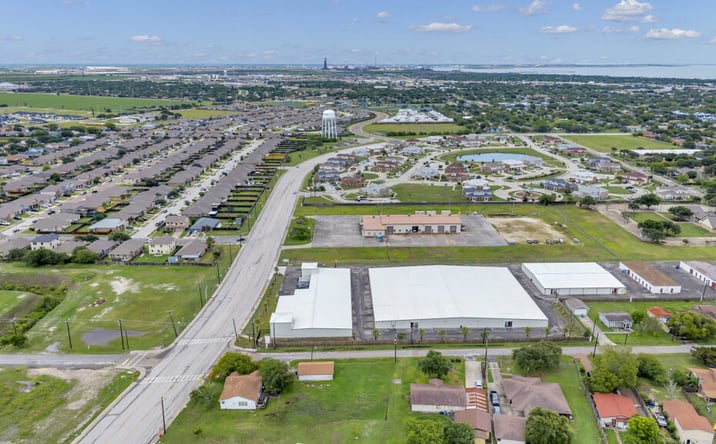 Pictures of Self Storage property located at 1663 Moore Ave, Portland, TX 78374 for sales - image #1