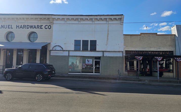 Pictures of Retail, Office, Mixed Use property located at 403 East 3rd Street, Lampasas, TX 76550 for sales - image #1