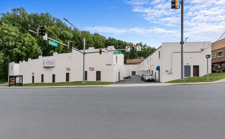 Pictures of Self Storage property located at 12040 Parklawn Dr, Rockville, MD 20852 for sales - image #1