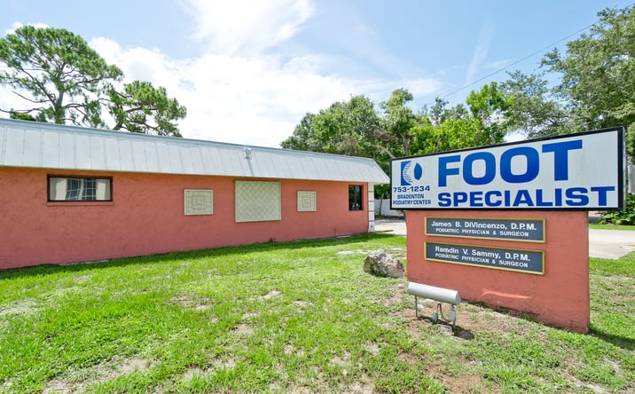 Pictures of Office property located at 3003 26th Street West, Bradenton, FL 34205 for sales - image #1
