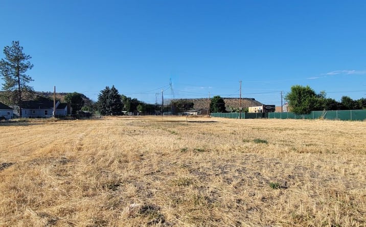 Pictures of Mixed Use, Land property located at 2121 Northeast 3rd Street, Prineville, OR 97754 for sales - image #1
