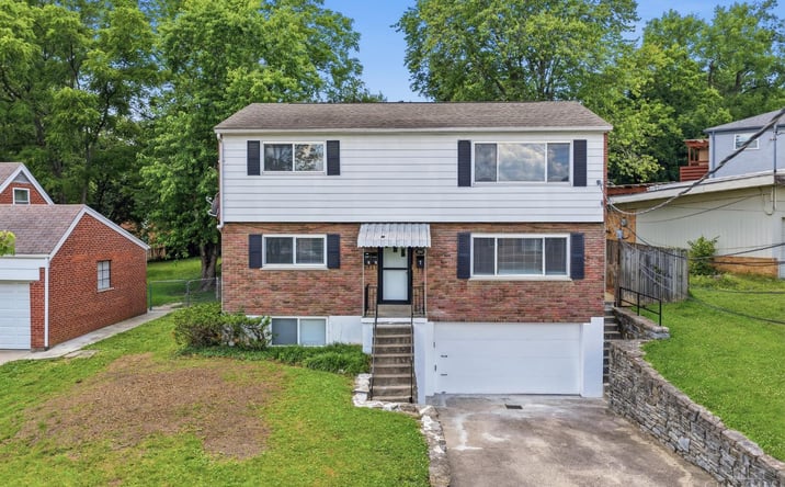 Pictures of Multifamily property located at Charlemar Drive, Cincinnati, OH 45227 for sales - image #1