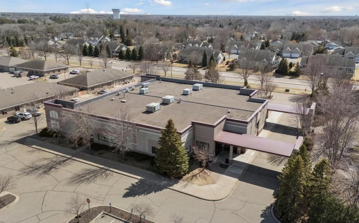 Pictures of Retail property located at 13545 MARTIN ST NW, ANDOVER, MN 55304 for sales - image #1