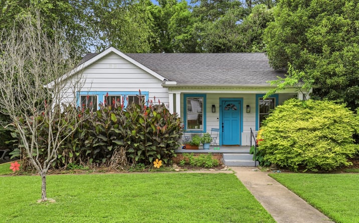 Pictures of Multifamily property located at 117 Lucille Avenue, Easley, SC 29640 for sales - image #1