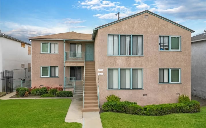 Pictures of Multifamily property located at 7018 La Tijera Boulevard, Los Angeles, CA 90045 for sales - image #1