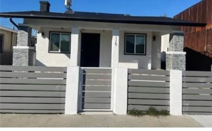 Pictures of Multifamily property located at 115 W 86th, Los Angeles, CA 90003 for sales - image #1