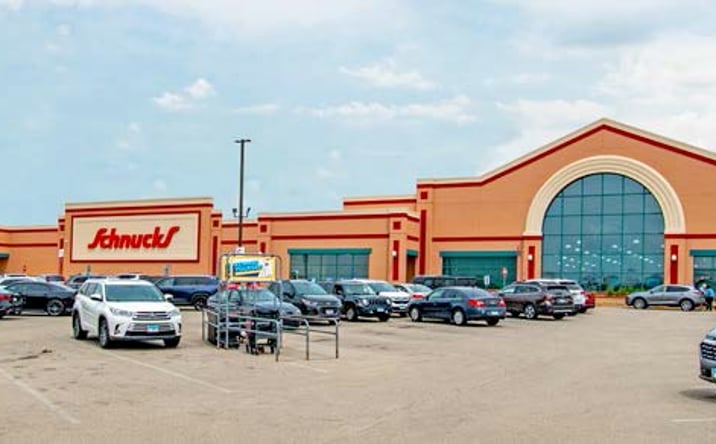 Pictures of Retail property located at 1750 Bradford Ln, Normal, IL 61761 for sales - image #1