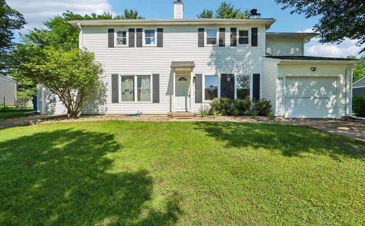 Pictures of Multifamily property located at 3207-3209 Patty Lane, Middleton, WI 53562 for sales - image #1